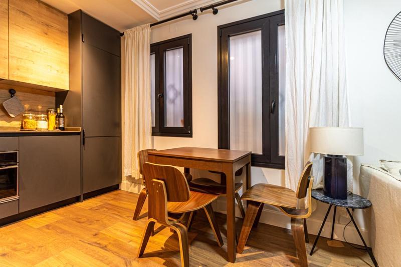 Realbites Accommodations 马德里 外观 照片